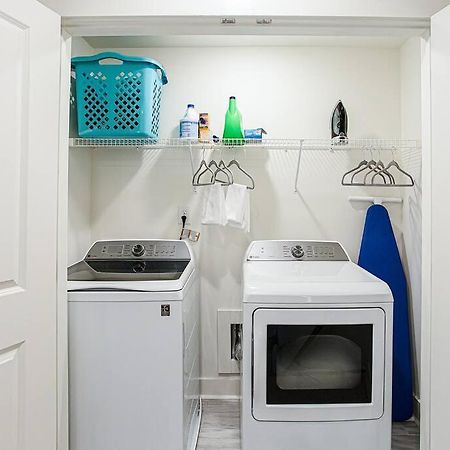 2022 Quiet Relaxing And Secure Town House Near Atlanta Apartment Redan Екстериор снимка
