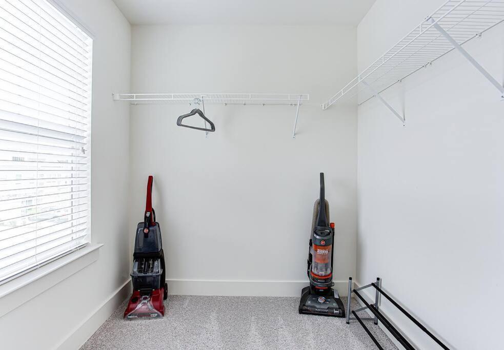 2022 Quiet Relaxing And Secure Town House Near Atlanta Apartment Redan Екстериор снимка