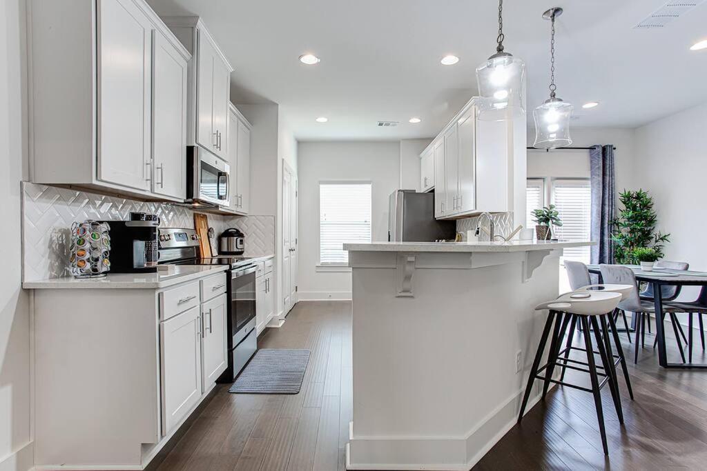 2022 Quiet Relaxing And Secure Town House Near Atlanta Apartment Redan Екстериор снимка